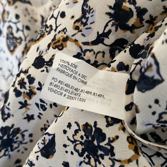 Club Monaco Oversized Silk Cap Sleeve Blouse - Picture 7 of 7